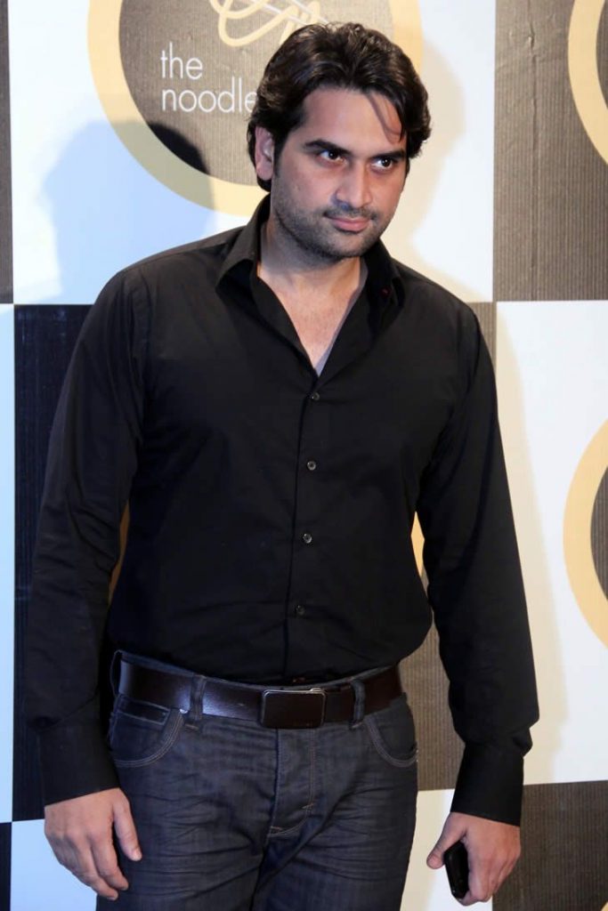 Humayun Saeed Voices Opinion on Bollywood ban on Pakistani Actors
