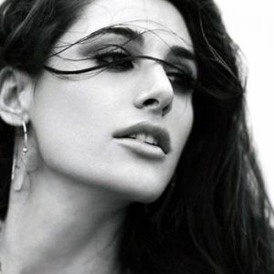 Imtiaz Ali to launch Pakistani babe Nargis Fakhri in 'Rockstar'