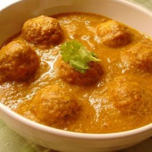 Cheesy Kofta with Creamy Sauce