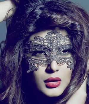 Pakistani Model and Actress Kubra khan