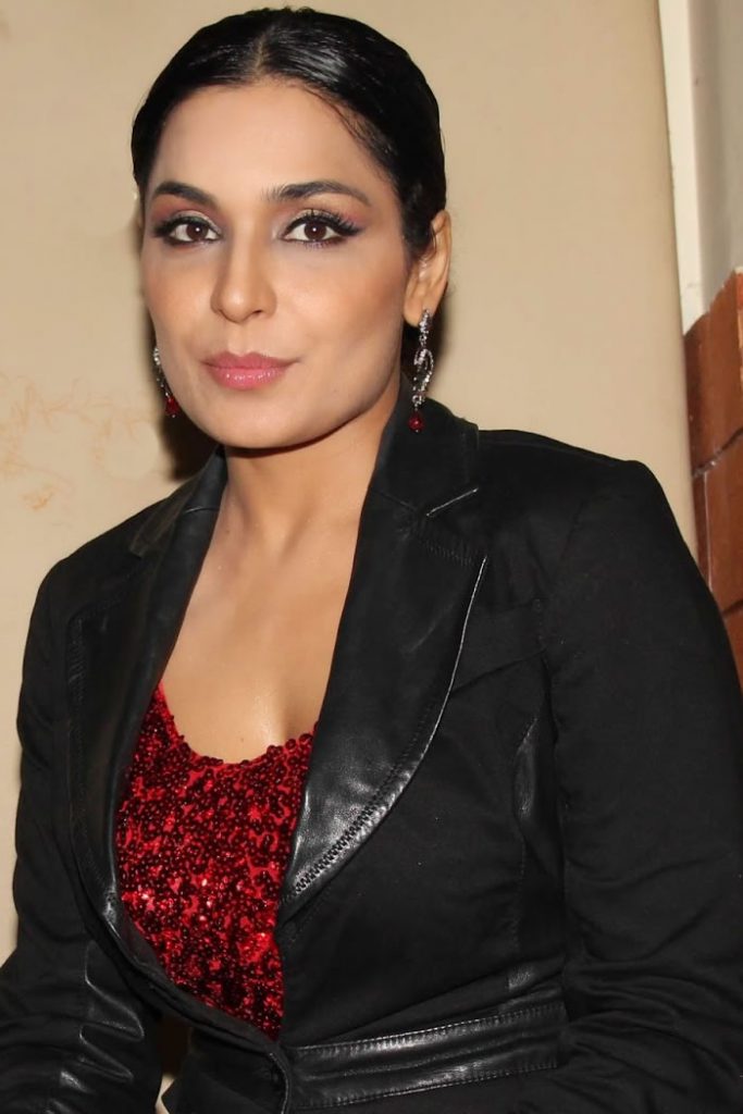 Meera Hot Pics