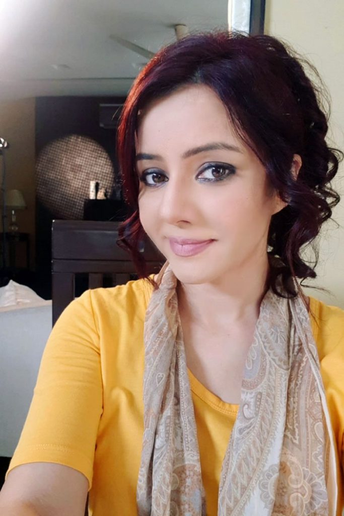 Rabi Peerzada images