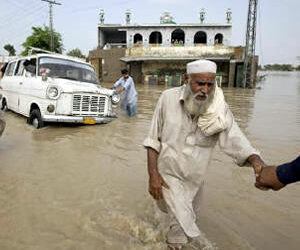 ‘Text’ to support Pakistan Flood relief
