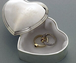 Jewellery Boxes: Keepsake gift