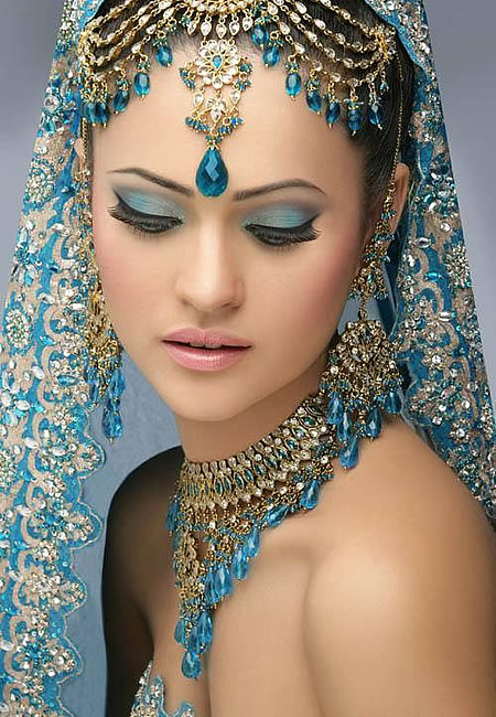 elegance-and-splendor-of-pakistani-bridal-jewelry