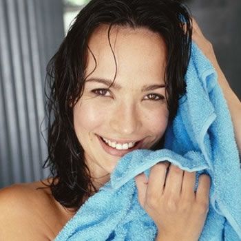 How To Take Care of Your Hairs This Monsoon
