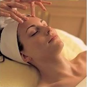 Suffering from Wrinkled Skin? Facial is your answer!