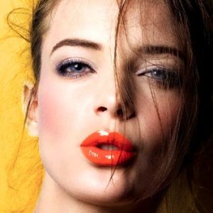 Go Bold this summer with Orange lips