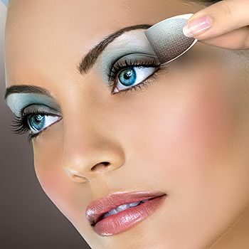 How To Know What Make Up Colors To Wear For Blue Eyes