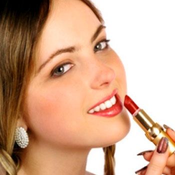 Best Lipstick Colors for Winter