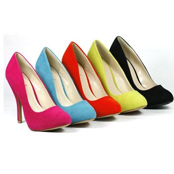 The Return of Classic Pumps For Fall 2012