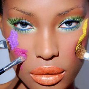 Summer Makeup for Tanned Skin