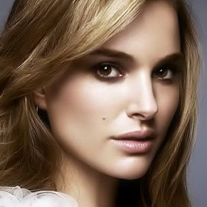 Tips to Achieve Natural but Glamorous Look