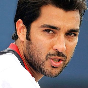 Aisam Ul-Haq Launches His First Book On Tennis Tour