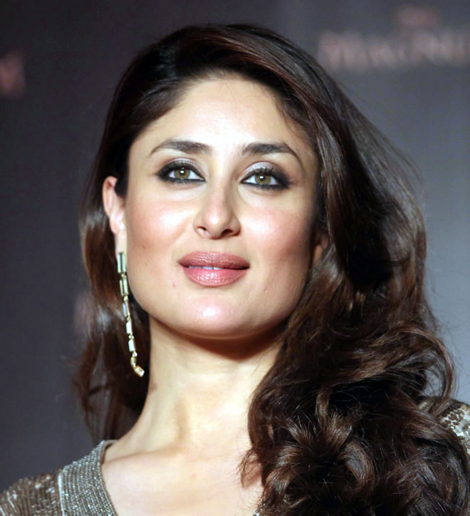 Kareena Kapoor visit Ajmer Sharif