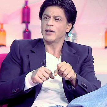 Shah Rukh Khan Threatened by Political Activists During an Ad Shoot!
