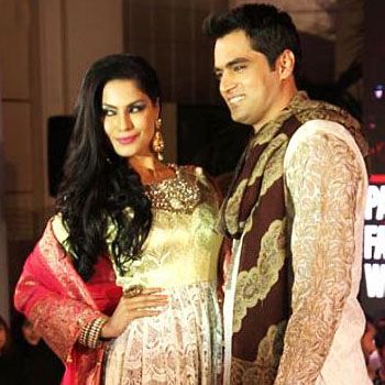 Veena Malik appeared as showstopper with Husband at Pakistan Fashion Week Dubai 2014