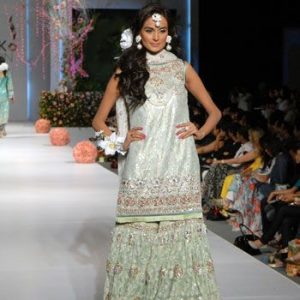 Cats Collaborates with Veet Miss Super Model Contest