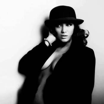 Hot VJ Mathira Strips Off Her Undies In Photoshoot