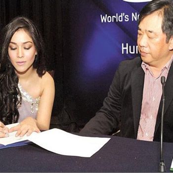 Humaima Malick Signs For Samsung Galaxy Series Brand Ambassador