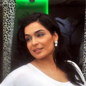 Meera Charged $100 Per Picture Her Performance At San Francisco