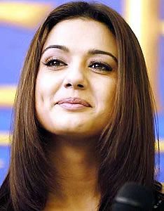 Preity interview - Fashion Central