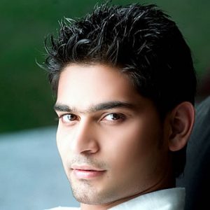 Zaheer Abbas - Pakistani Fashion Designer