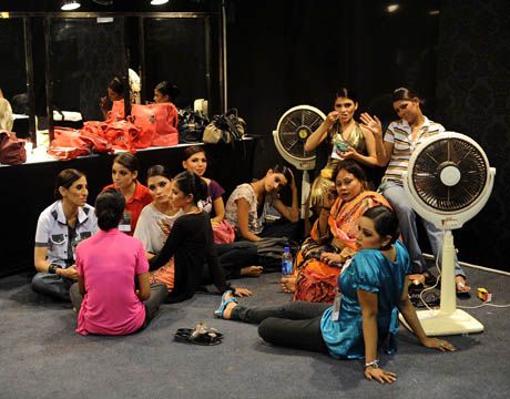 10th Lux Style Awards 2011 - Backstage