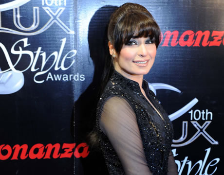 10th Lux Style Awards 2011 - Red Carpet
