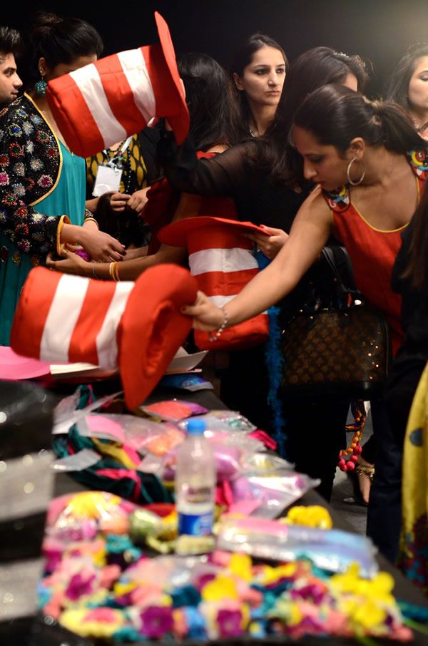 Backstage PFDC Sunsilk Fashion Week 2012 - Day 3