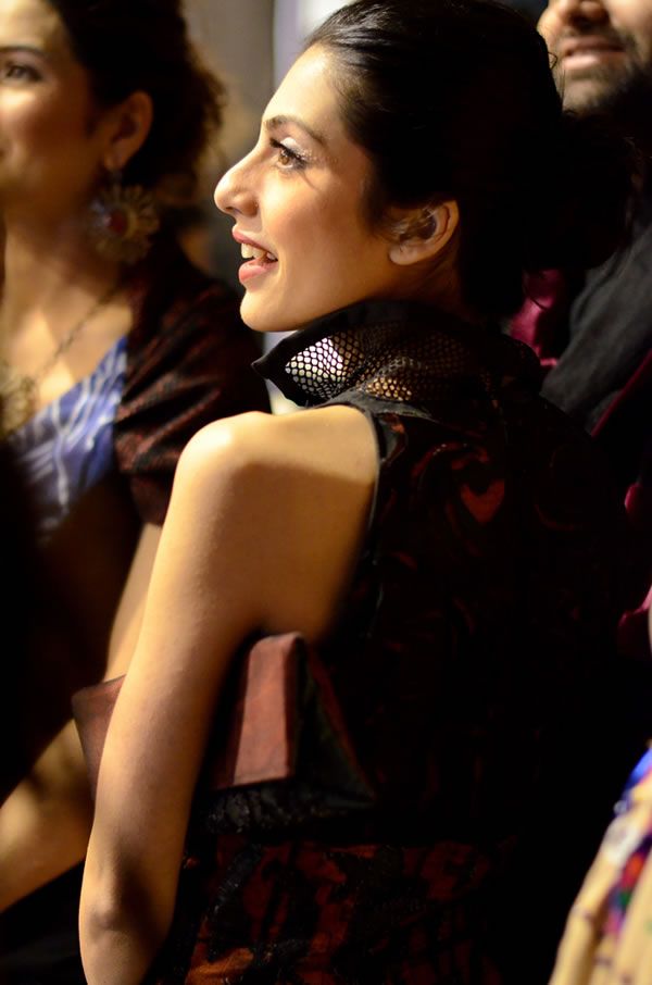 Backstage PFDC Sunsilk Fashion Week 2012 - Day 3