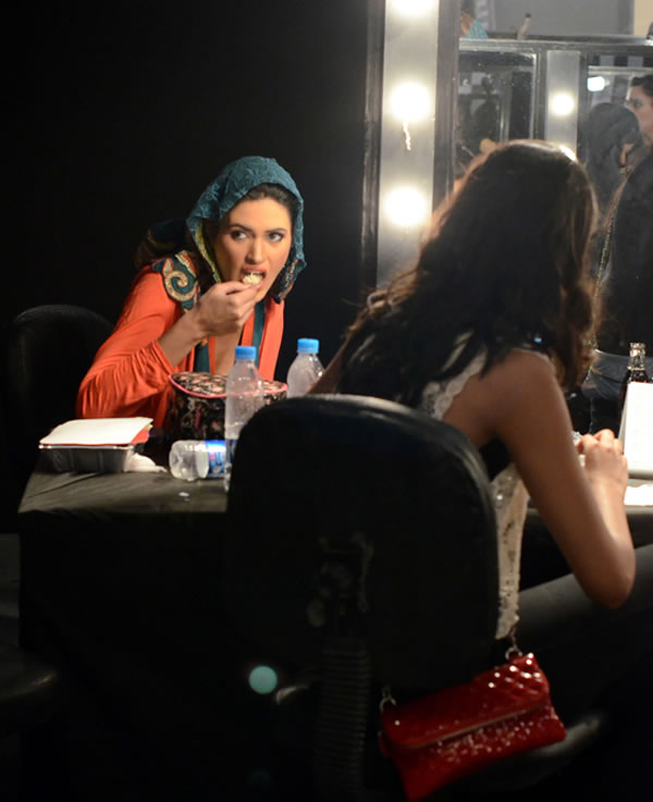 Backstage PFDC Sunsilk Fashion Week 2012 - Day 3