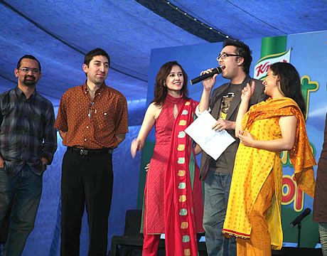 Premiere of the â€œKnorr Quest for the Noodle Potâ€