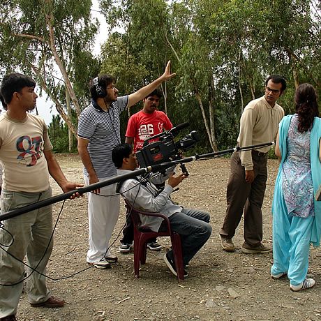Talking Filmainâ€™s 14 Din takes the HUM Tele Film Festival Awards by Storm