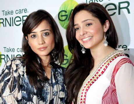 Juggun Kazim Celebrated the Launch of Garnier Light SPF 15