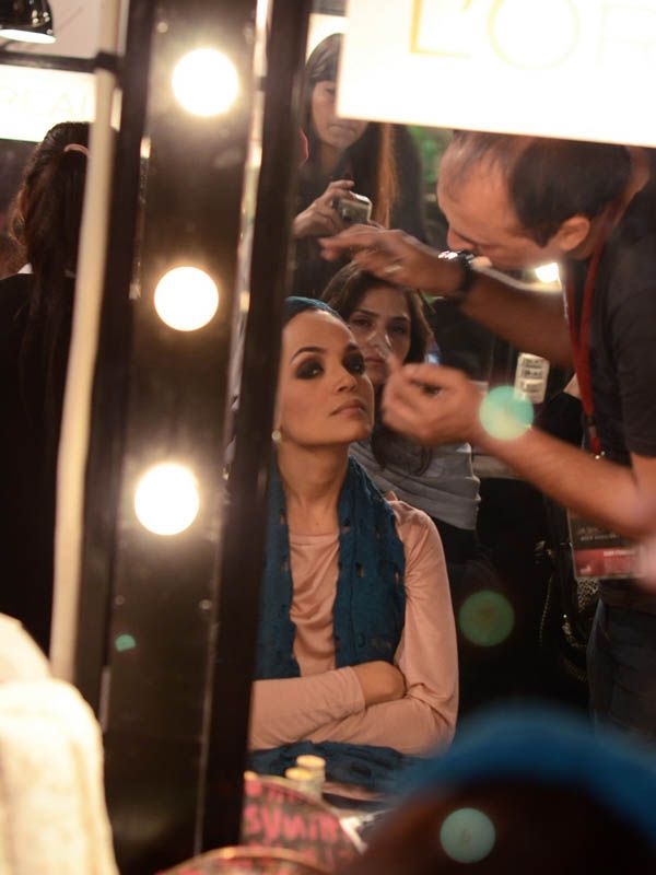 Backstage PFDC L'Oreal Paris Bridal Fashion Week 2011 - Day 2