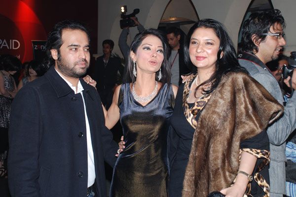 Black Carpet - PFDC LOreal Paris Bridal Week 2011 - Day 1