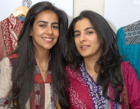 Launch of MauSummery Lawn Flagship Store