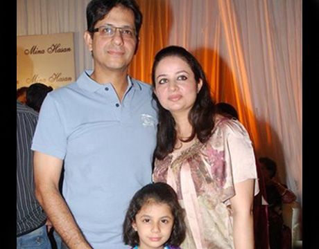 Launch of the flagship store by 'Mina Hasan'