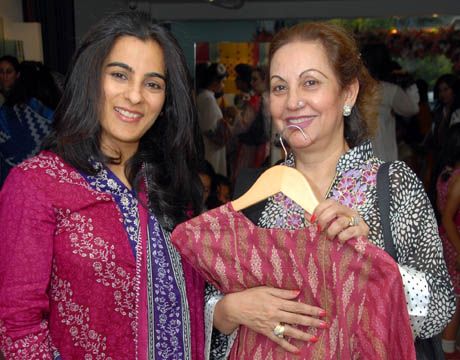 Launch of MauSummery Lawn Flagship Store