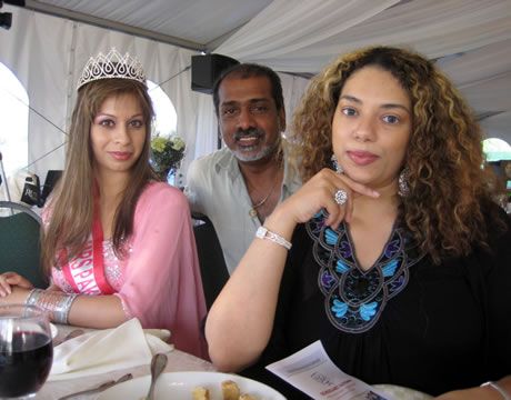 Mrs. Pakistan 2010 - Tahmena Bokhari raises funds for Schoolnet Guyana