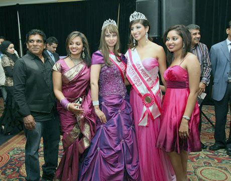 Mrs. Pakistan World 2010 wins Mrs. United Nations 2010