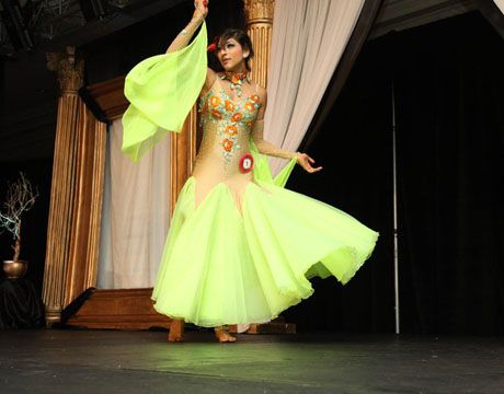 Mrs. Pakistan World 2010 wins Mrs. United Nations 2010