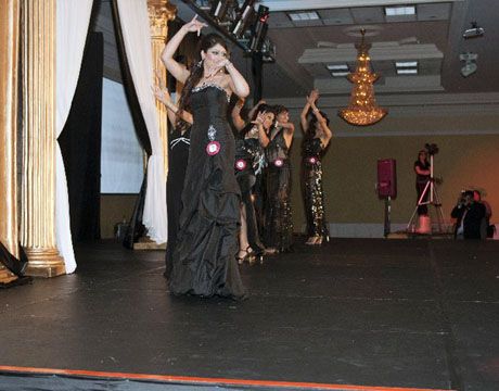 Mrs. Pakistan World 2010 wins Mrs. United Nations 2010