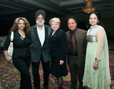 Mrs. Pakistan World 2010 wins Mrs. United Nations 2010