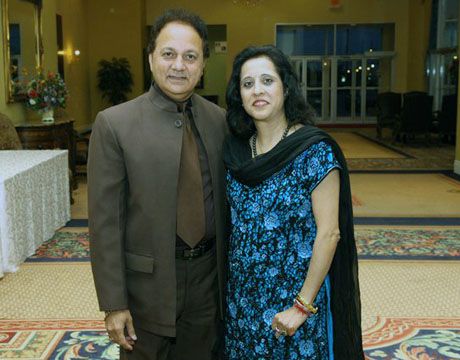 Mrs. Pakistan World 2010 wins Mrs. United Nations 2010