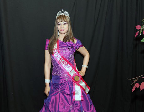 Mrs. Pakistan World 2010 wins Mrs. United Nations 2010