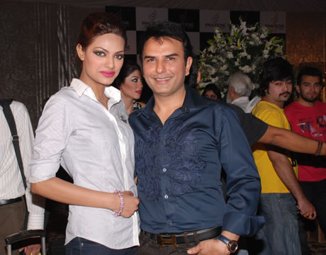 Pantene Bridal Couture Week 2011 Day 1 - Red Carpet