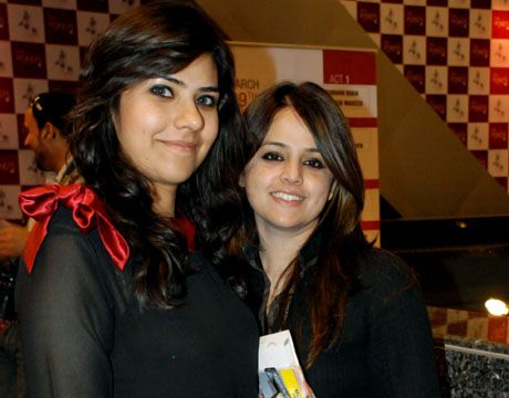 Red Carpet Day 1 PFDC Sunsilk Fashion Week 2011 Lahore