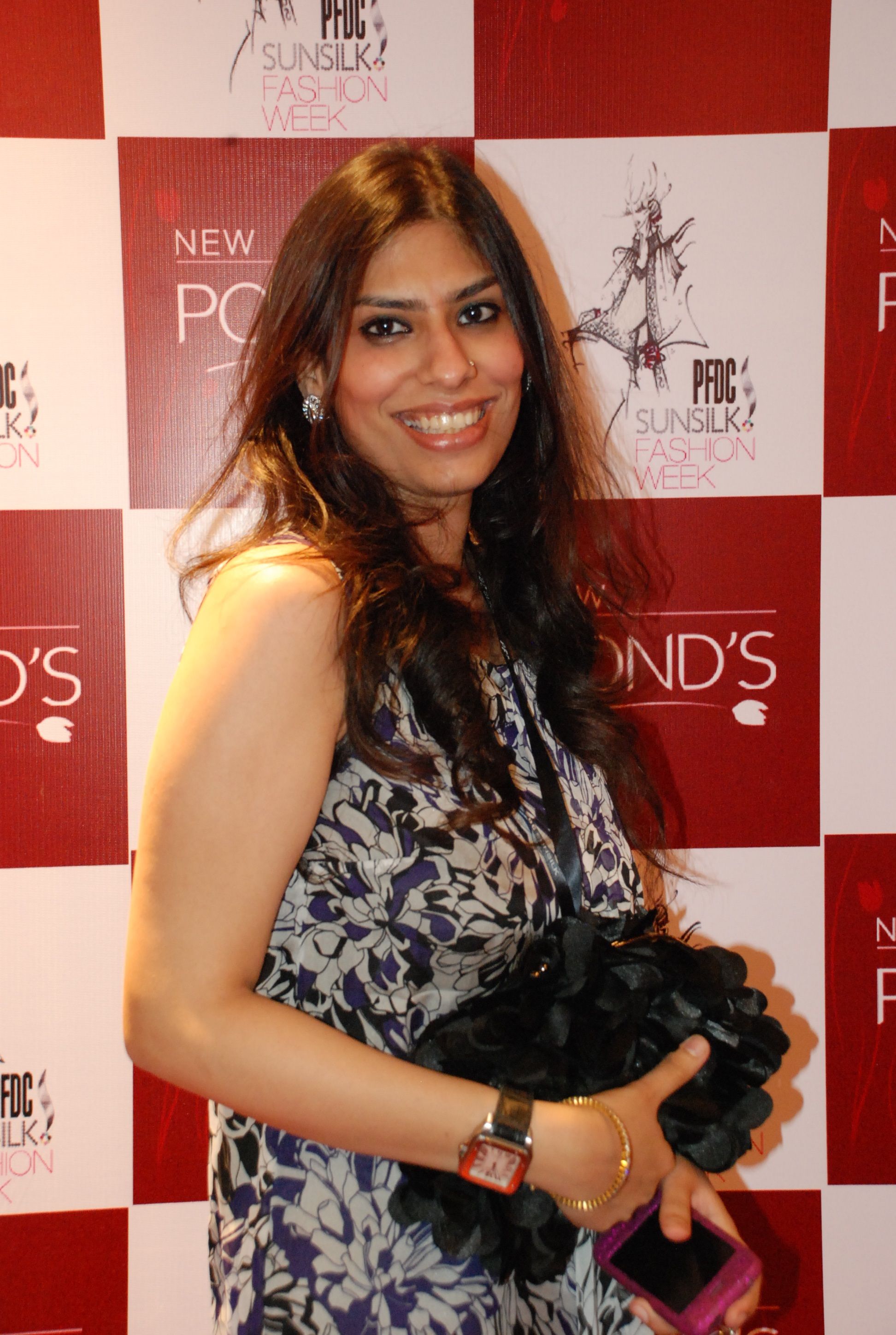 Red Carpet Day 1 PFDC Sunsilk Fashion Week 2011 Lahore